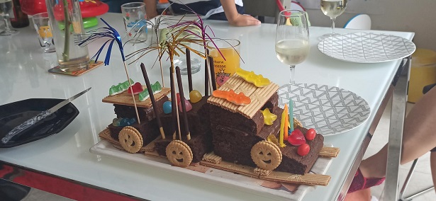 anniversaires_gateau_train
