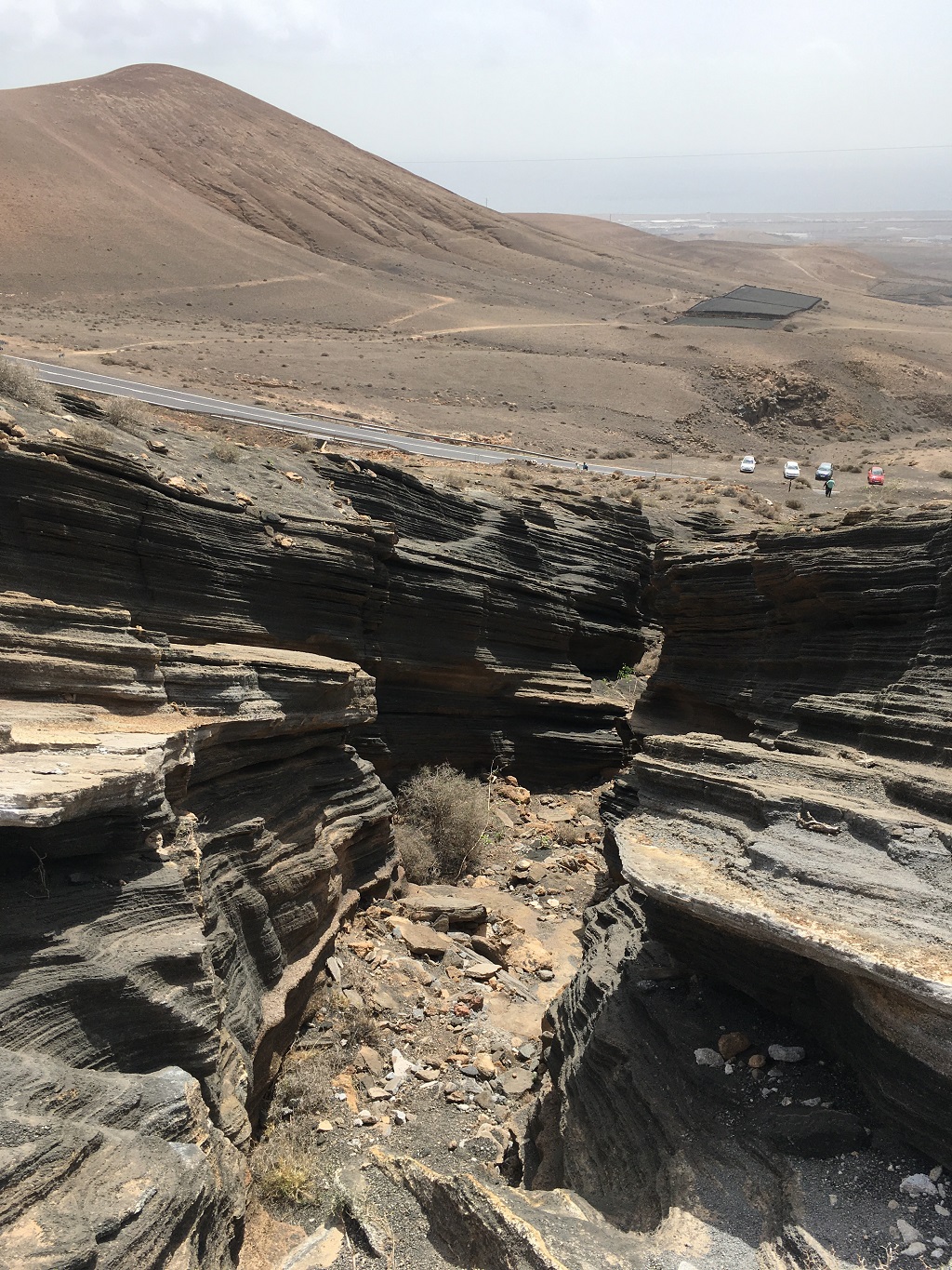 lanzarote_lanzarote_grietasparking