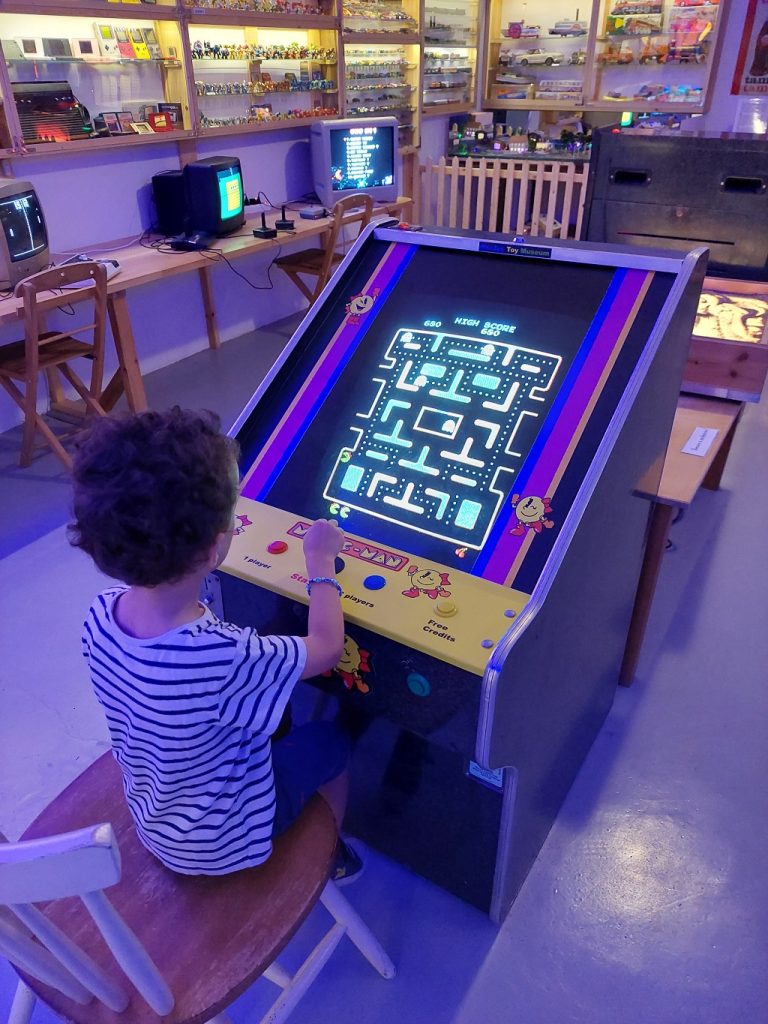 rhodes_toysmuseeum_arcades