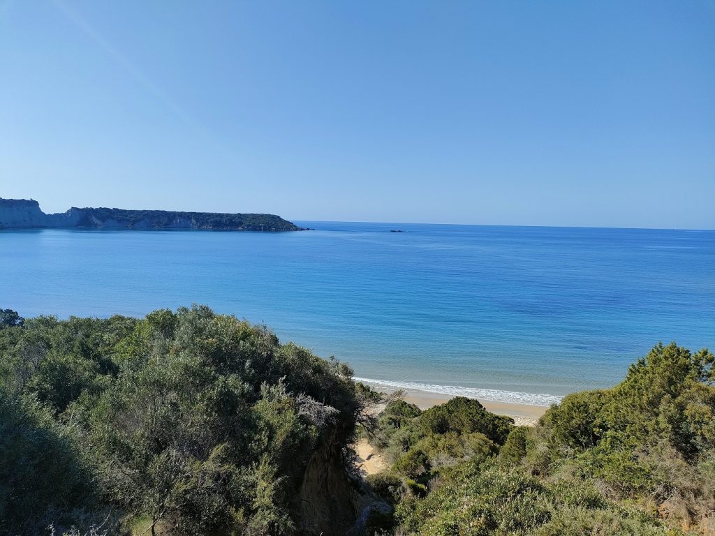 zakynthos_zakynthos_whitetrail_1